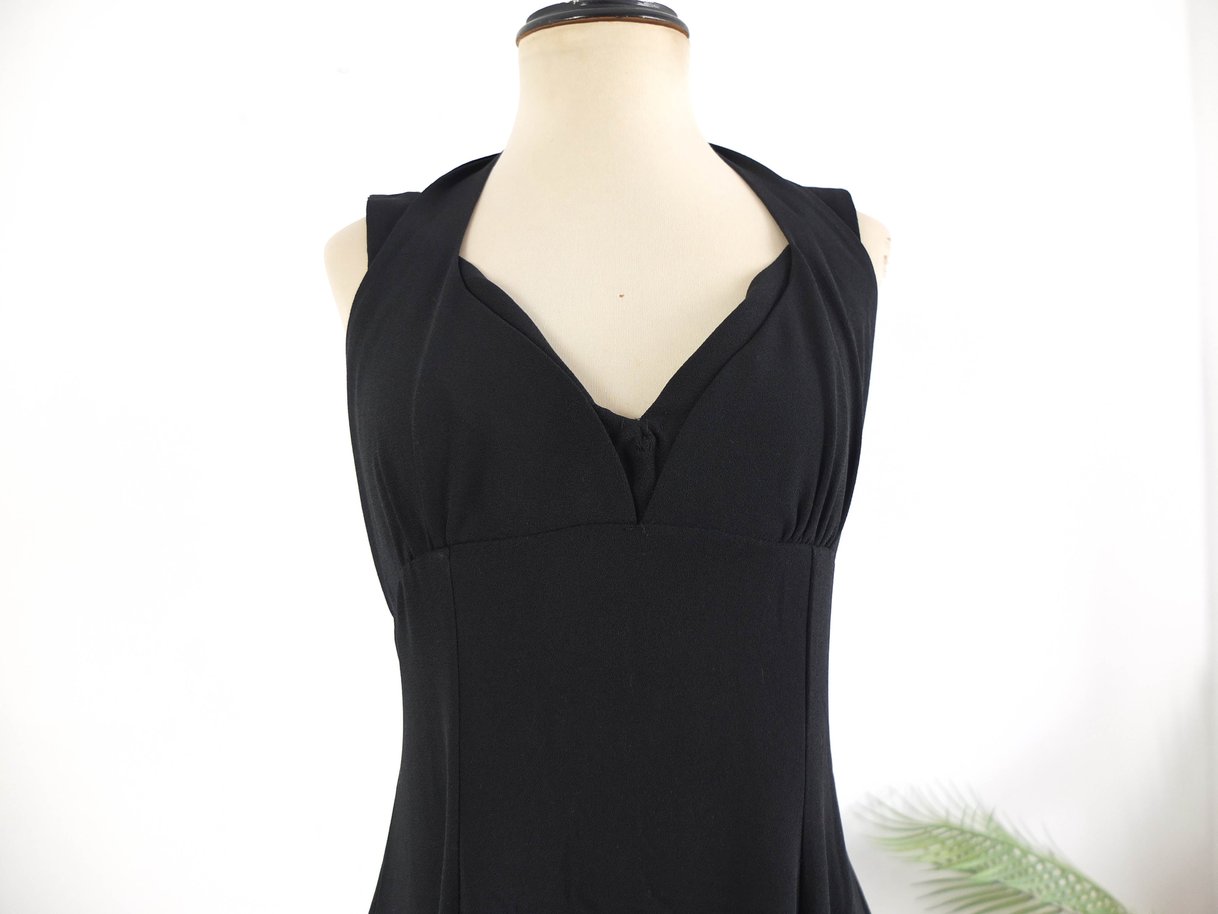 Vestido negro midi de vuelo 80s vintage RebecaVintageShop