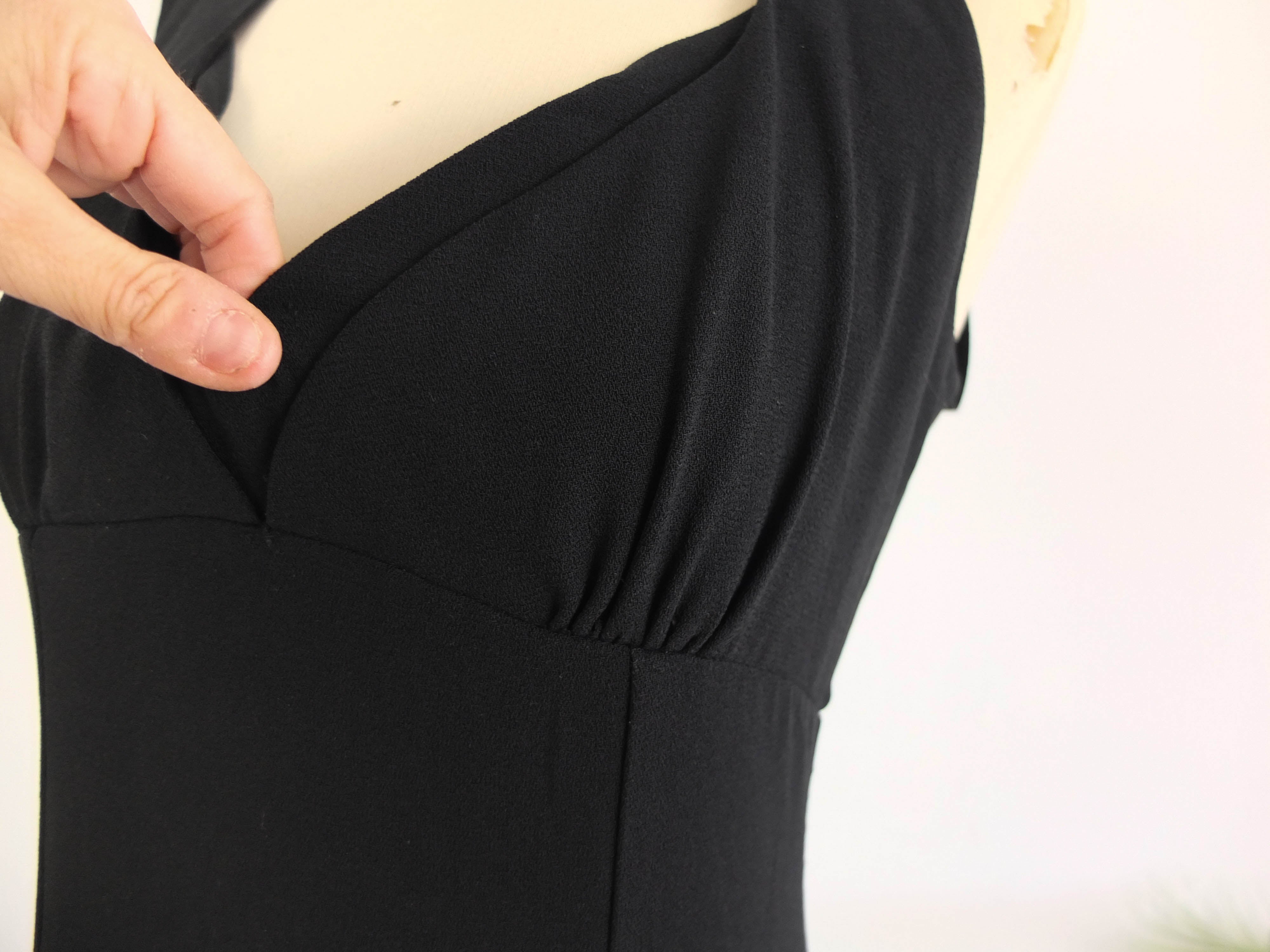 Vestido negro midi de vuelo 80s vintage RebecaVintageShop