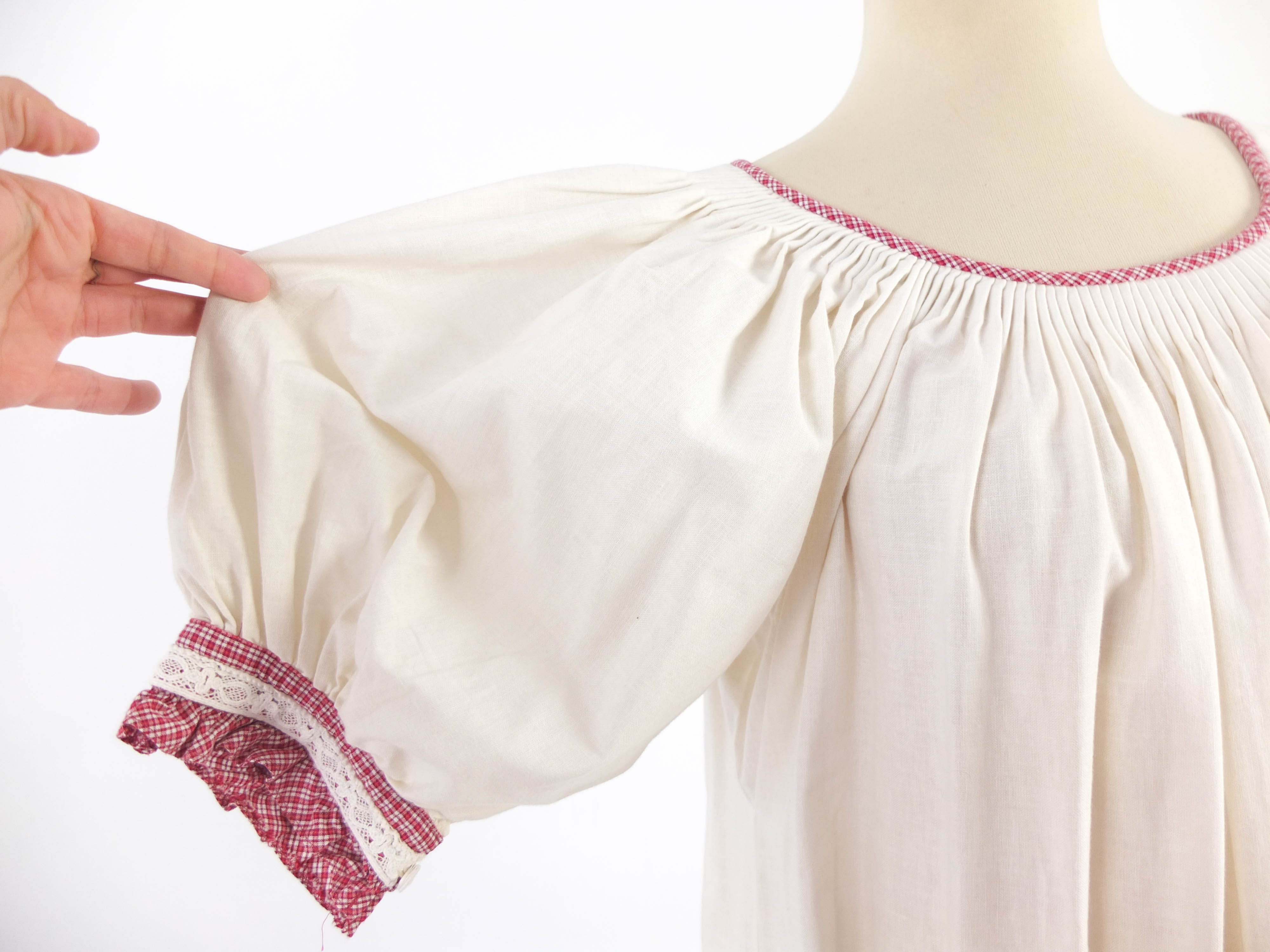 Vestido manga abullonada vintage 70s estilo campesina RebecaVintageShop