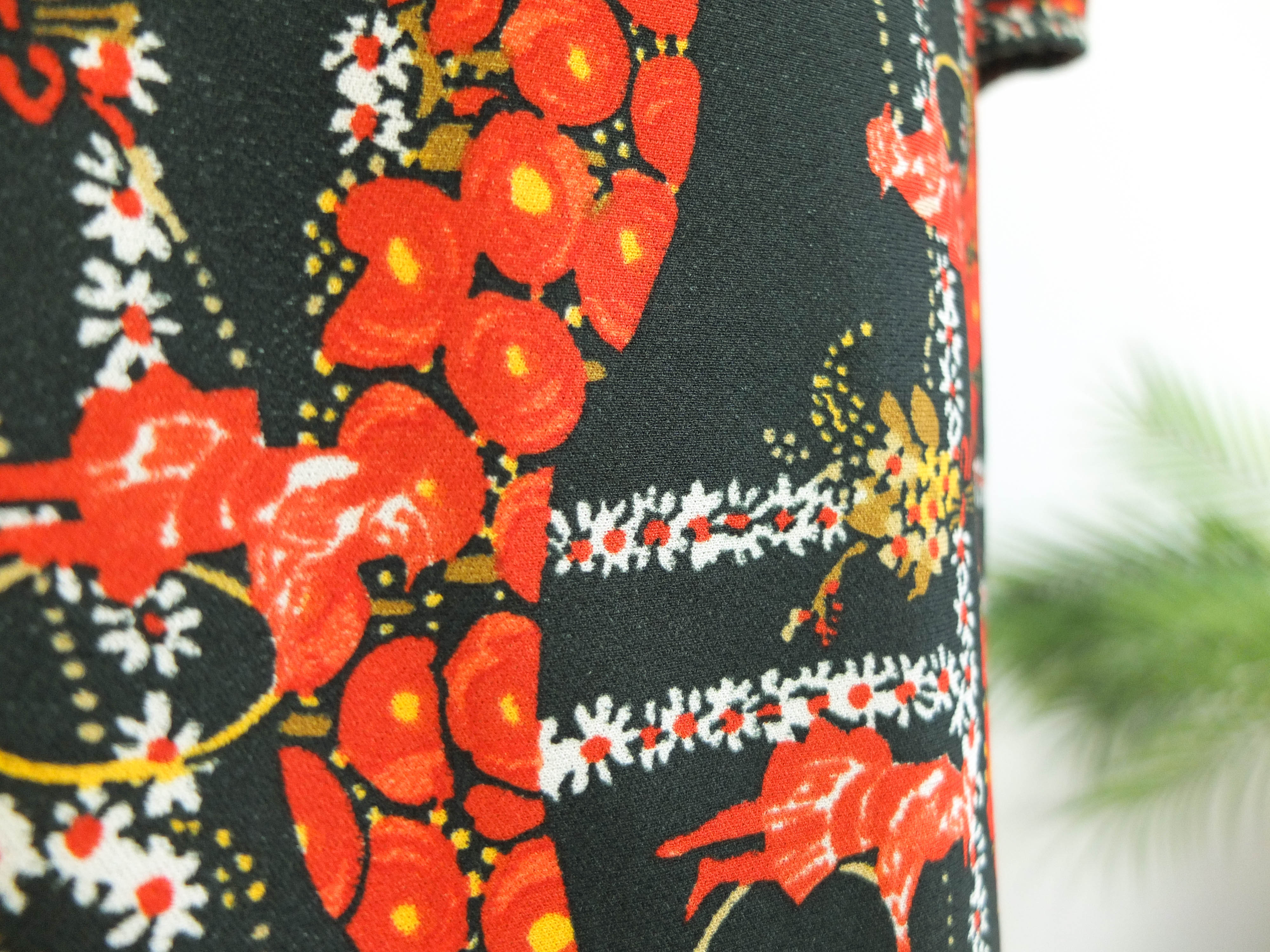 Vintage 70s floral mod mini dress with long sleeve - Size M RebecaVintageShop