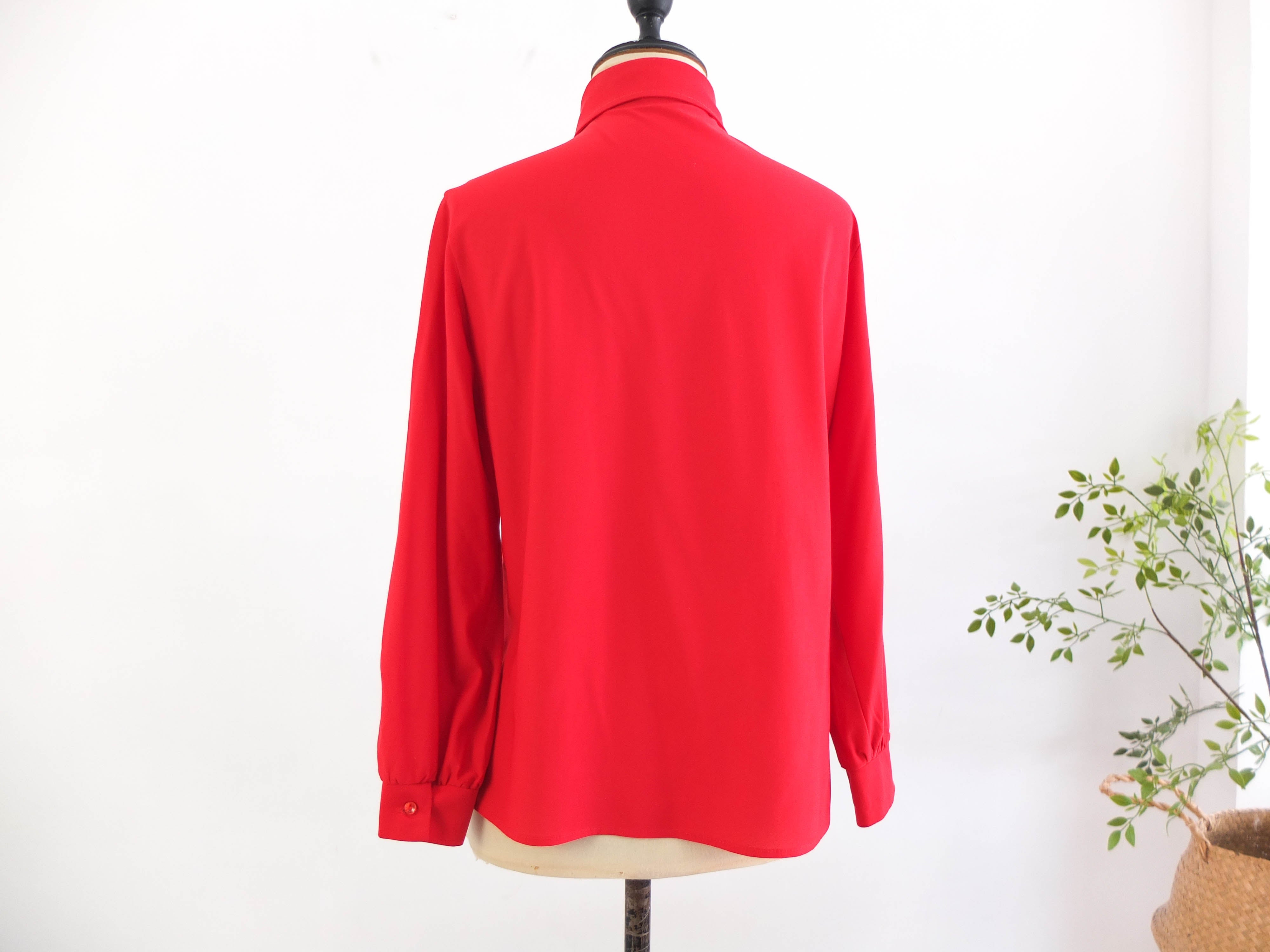 70s red button down shirt with long sleeve - Size M L RebecaVintageShop