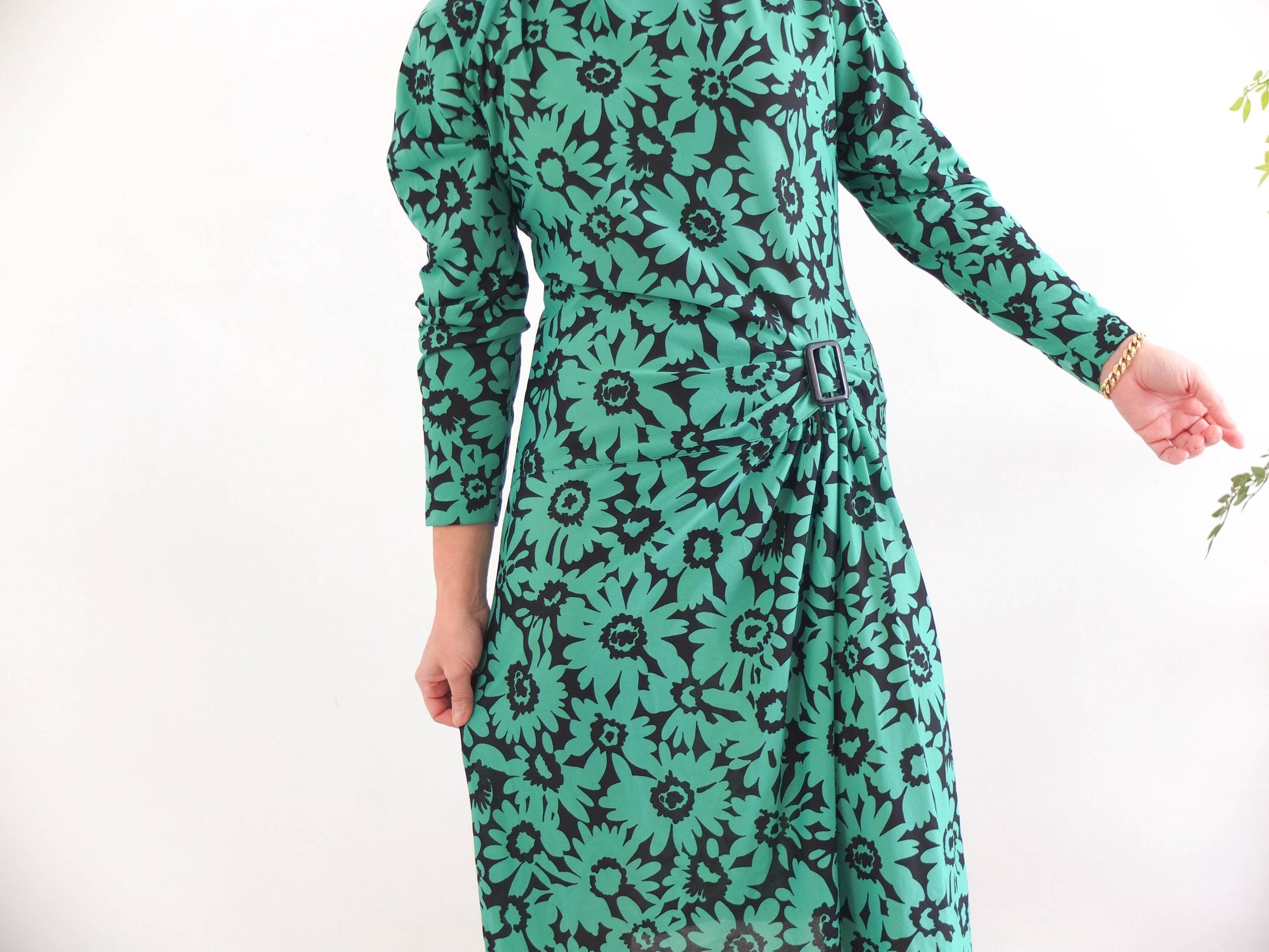 Vintage 1980s floral draped dress, 80s black green floral print midi dress, 80s cocktail batwing sleeve dress, 80s New Wave party dress, M RebecaVintageShop