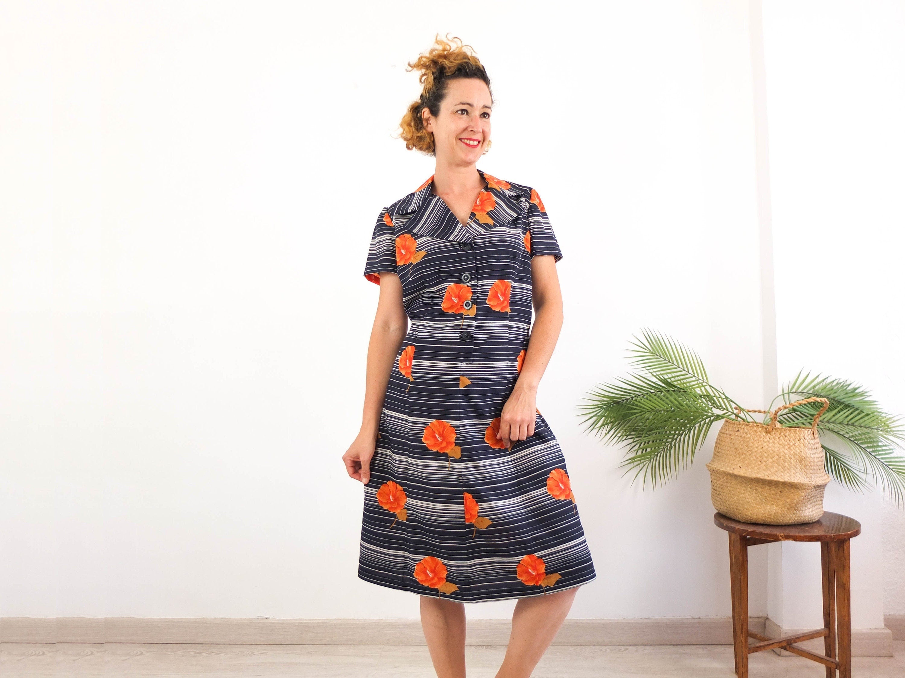 Vintage 70s floral day mod dress with short sleeve - Size XL