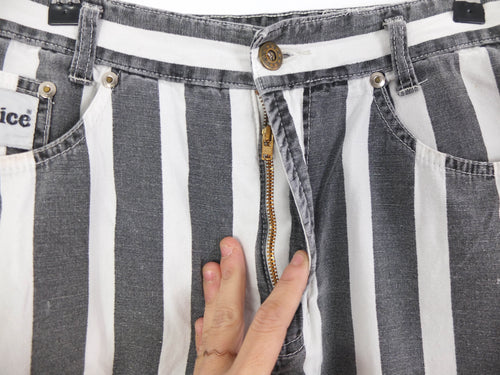Vintage 80er gestreifte Jeansshorts - M