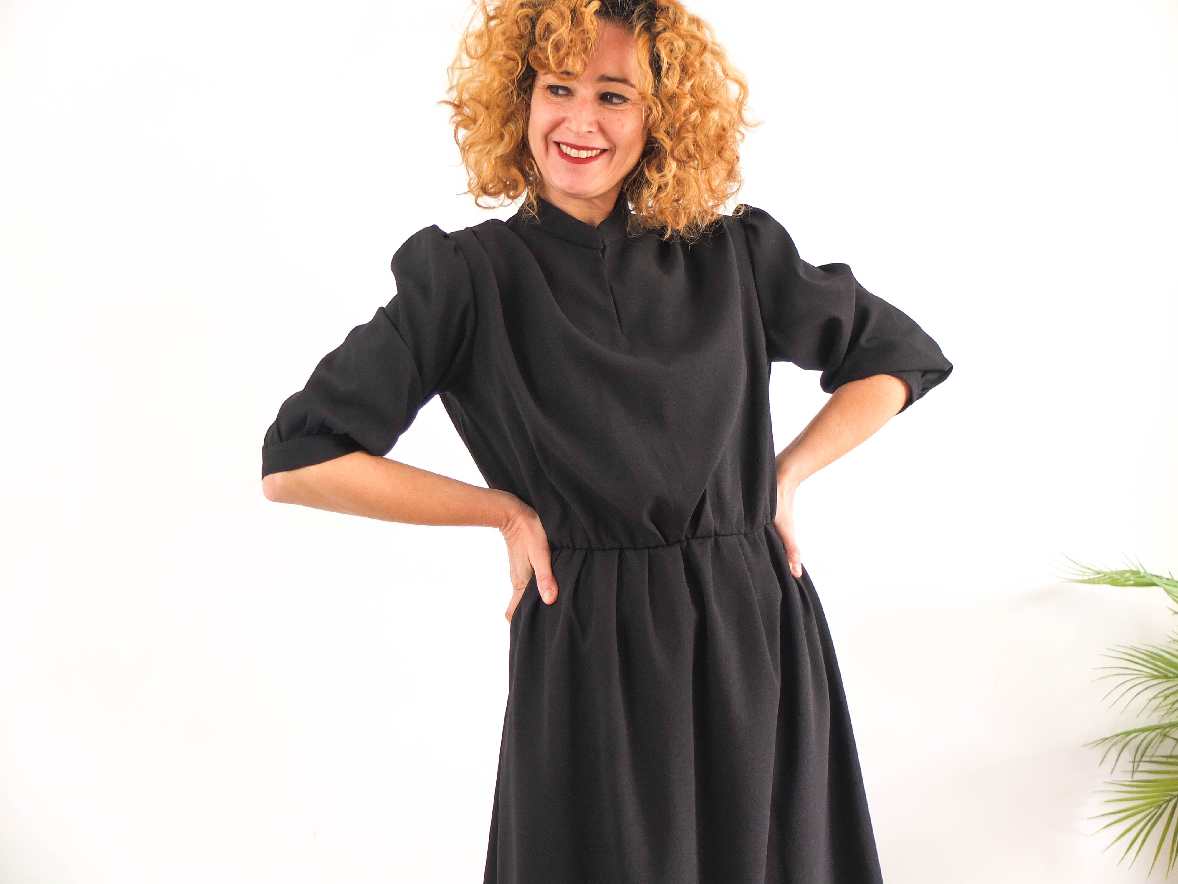 Vestido negro midi vintage 80s RebecaVintageShop