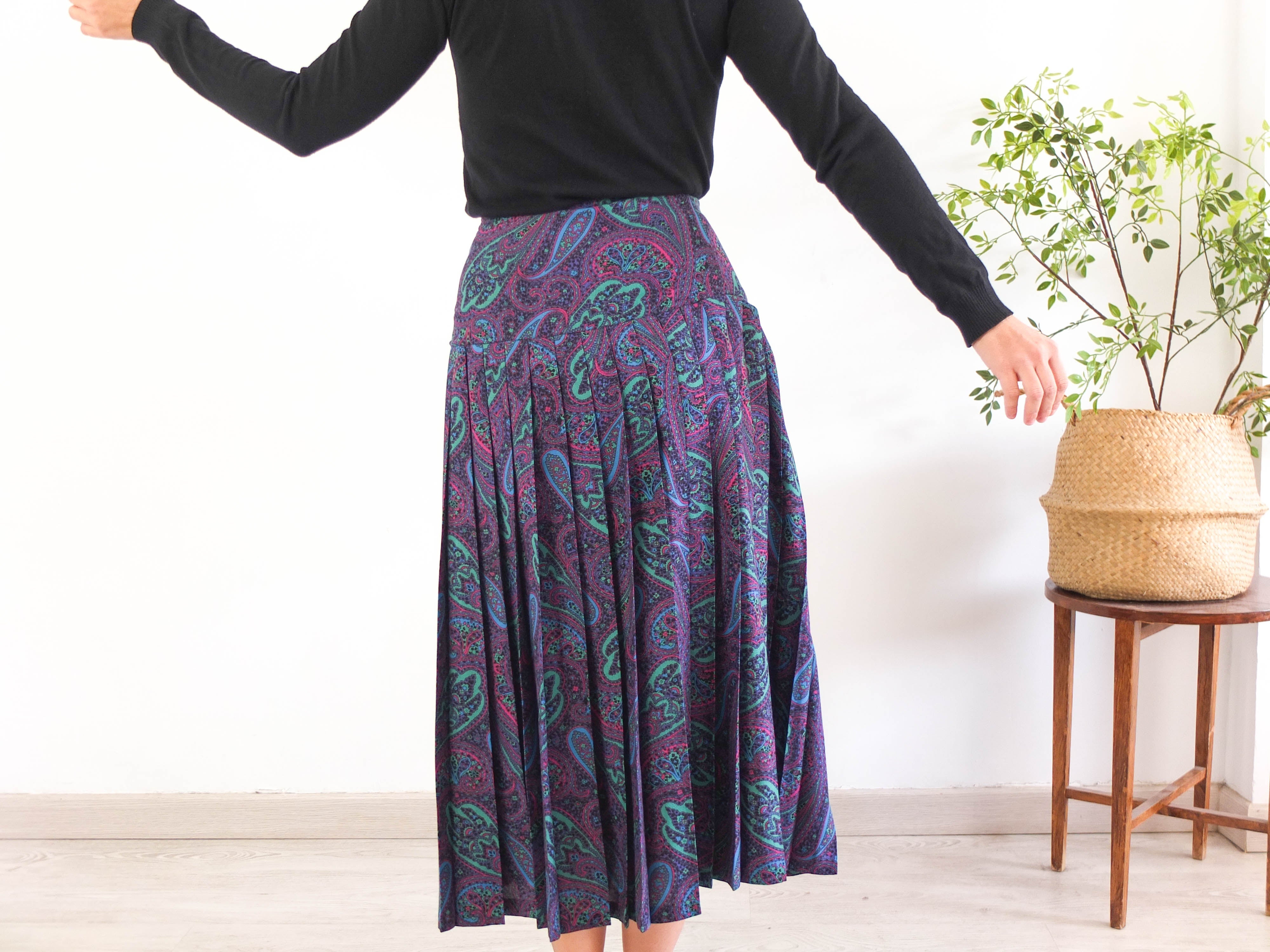 Vintage 80s wool pleated skirt - Size S/M