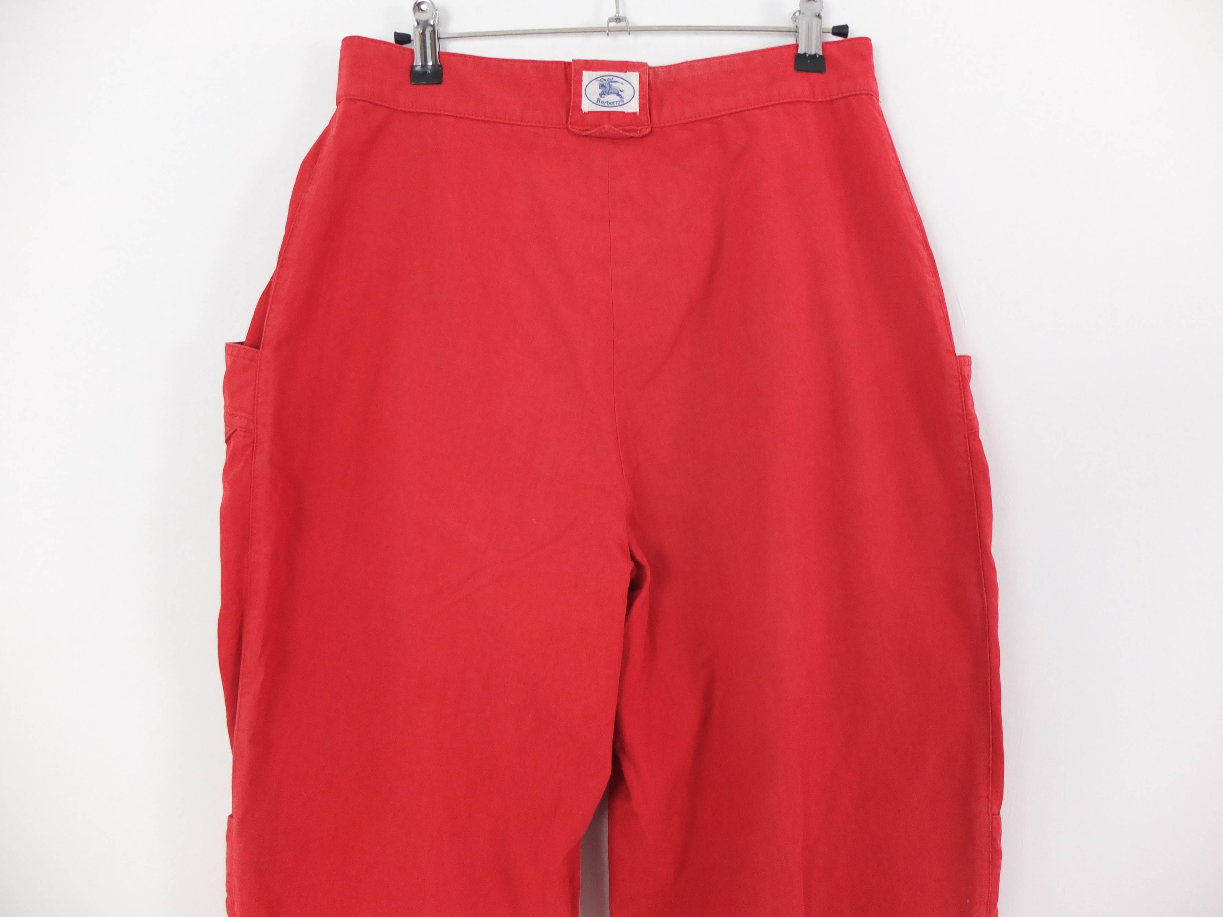 Pantalón de cintura alta rojo 80s vintage de  Burberrys