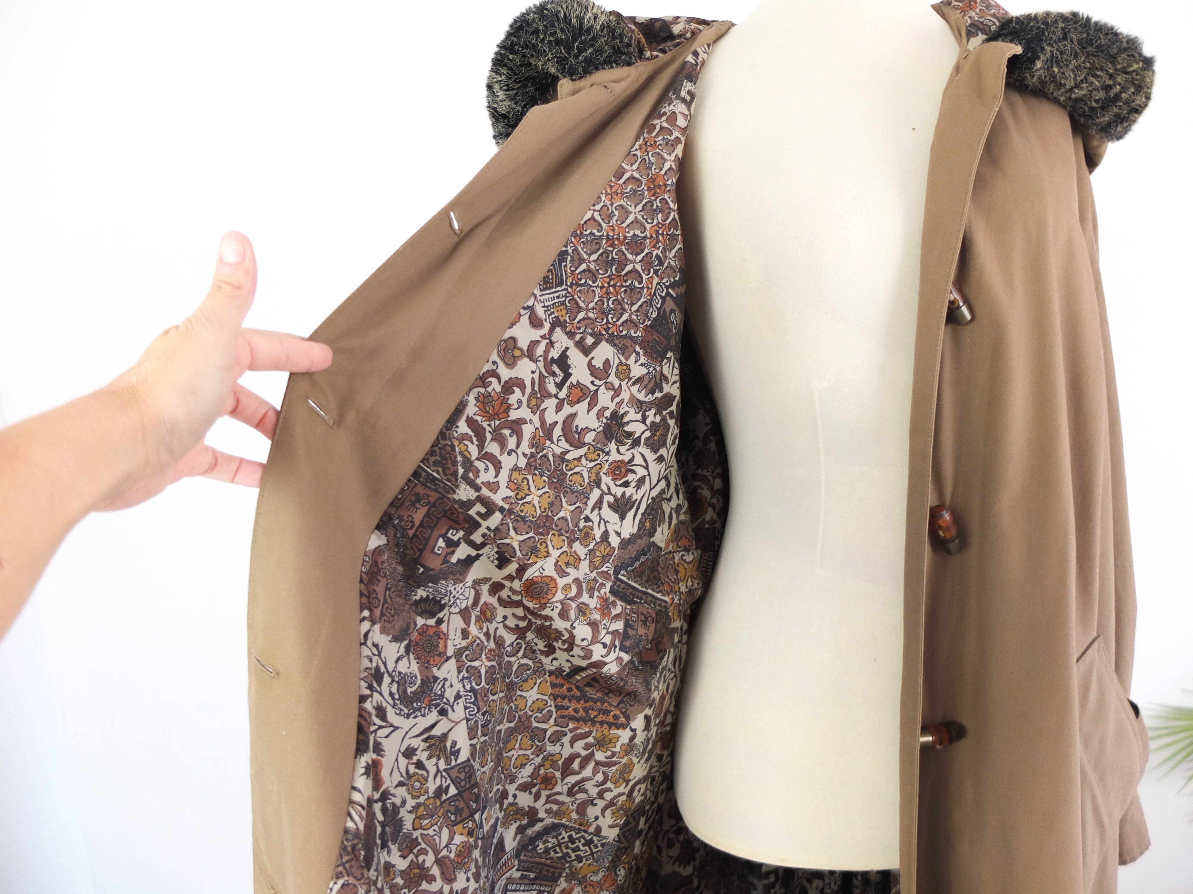 Trench marron vintage de los 80s con capucha RebecaVintageShop