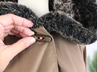 Trench marron vintage de los 80s con capucha RebecaVintageShop