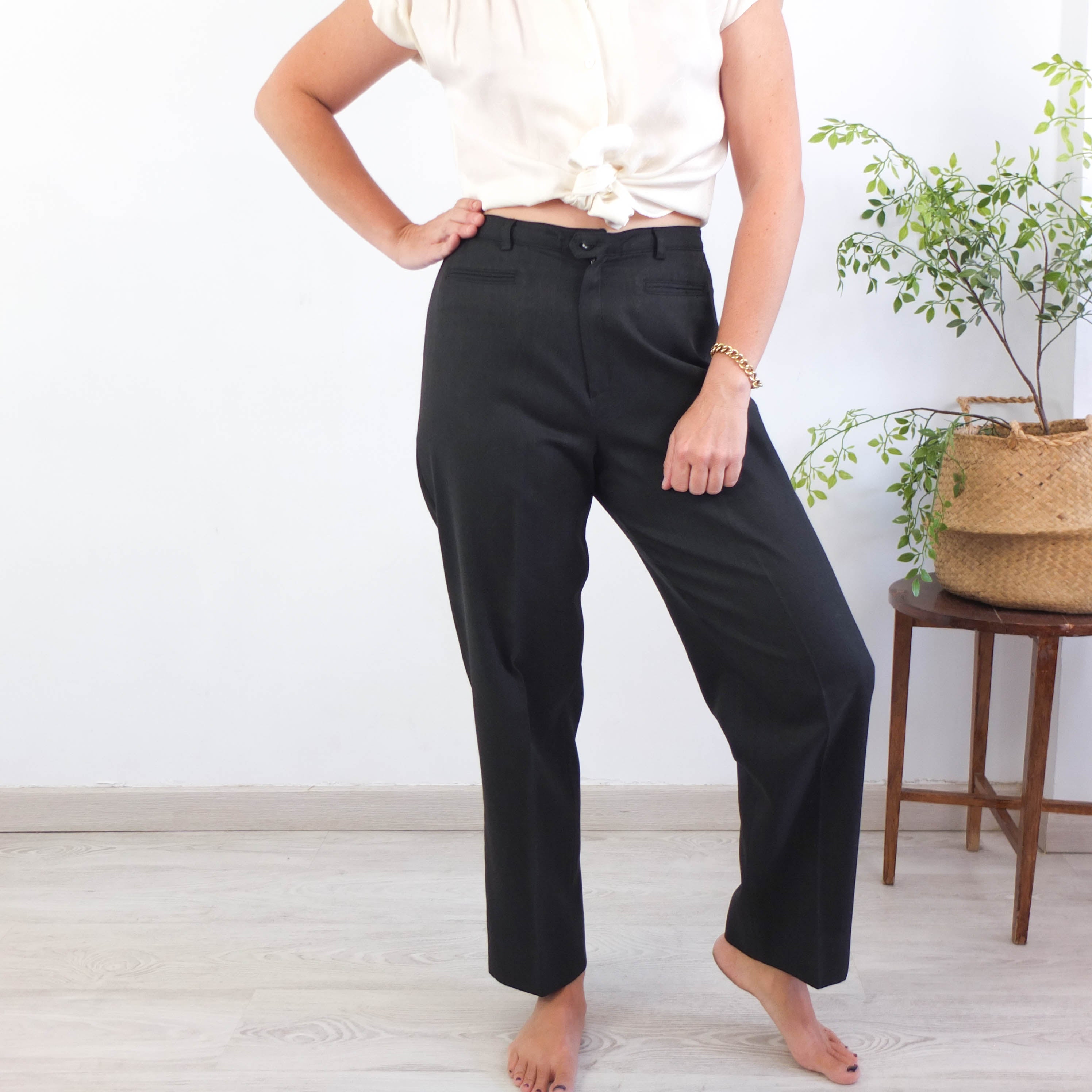 Vintage black wool Burberry trousers - Size L