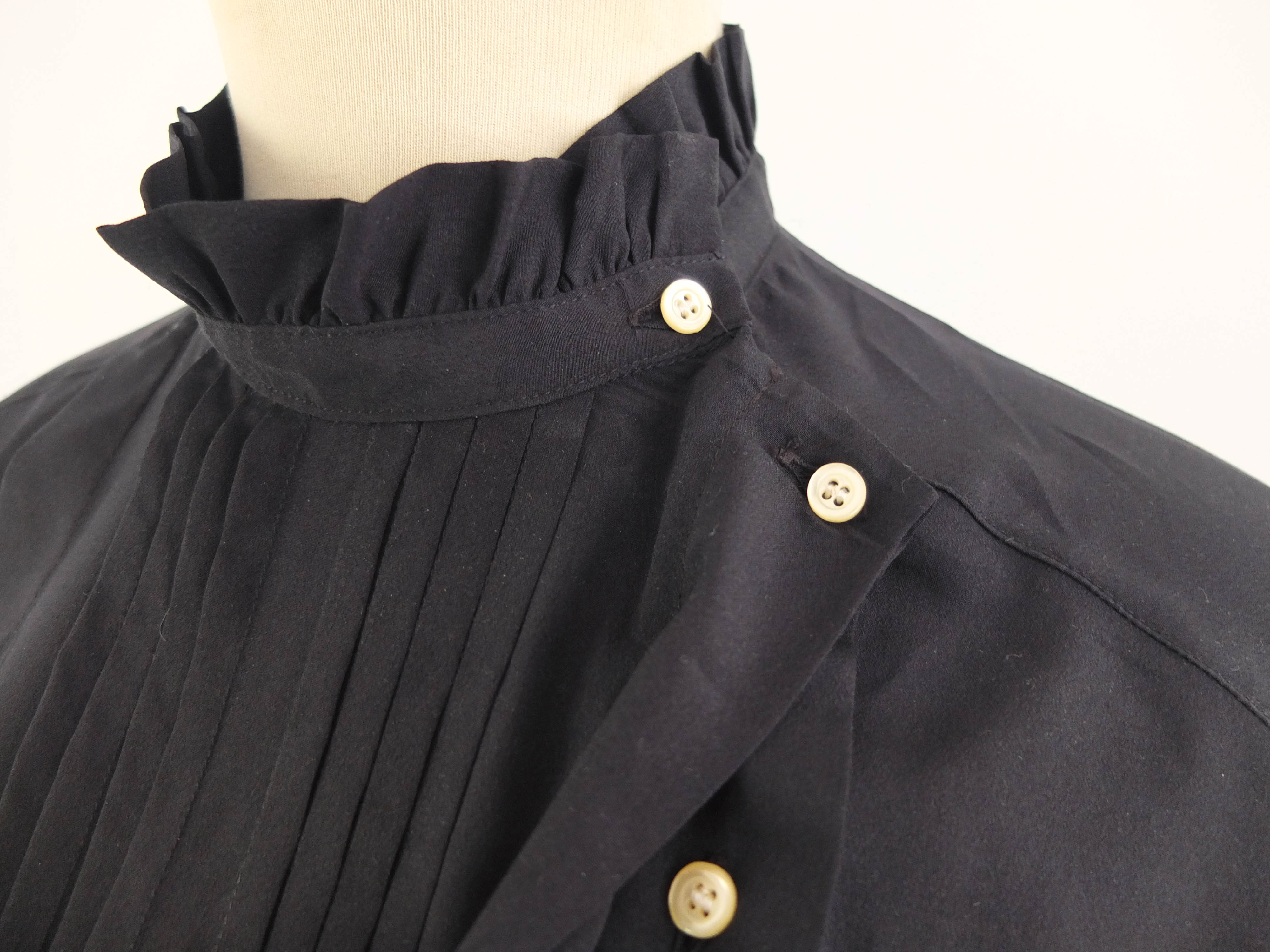Vintage 80s Black Ruffled Blouse with Puff Sleeve - Size XL RebecaVintageShop