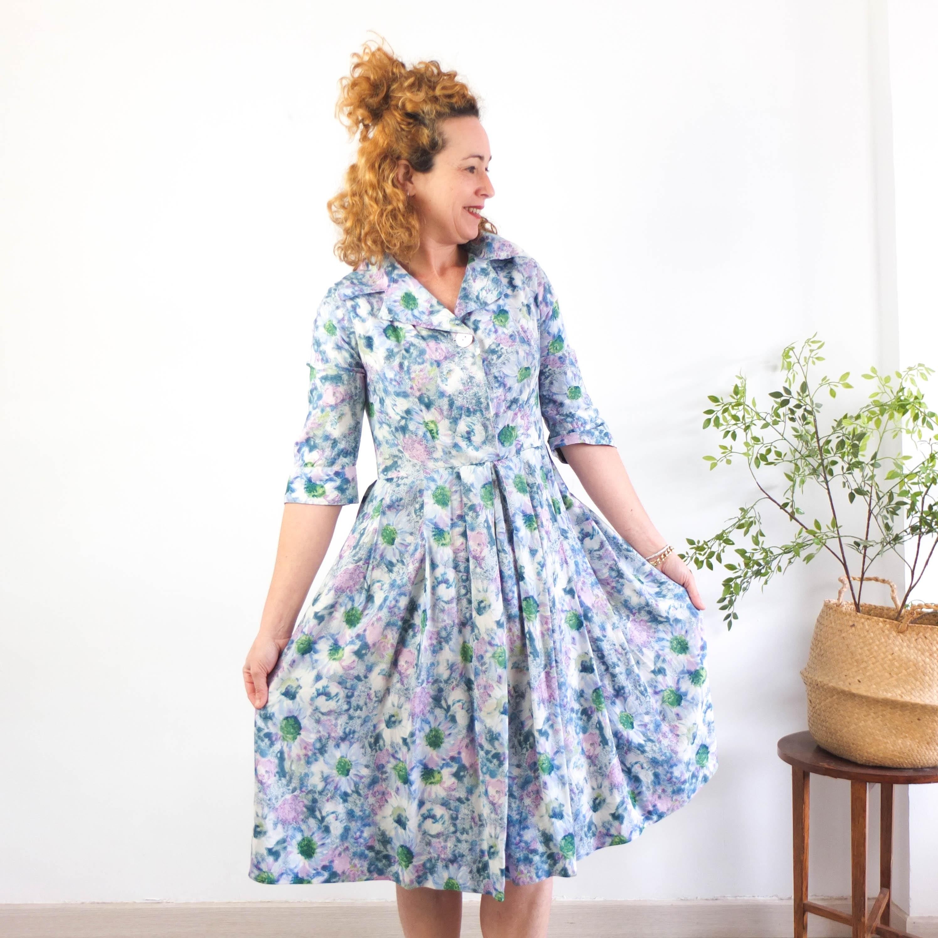 50s fit and flare dress Vintage floral half sleeve with button Ocassion_Wedding Guest サイズ:6 Product Questions – Discount