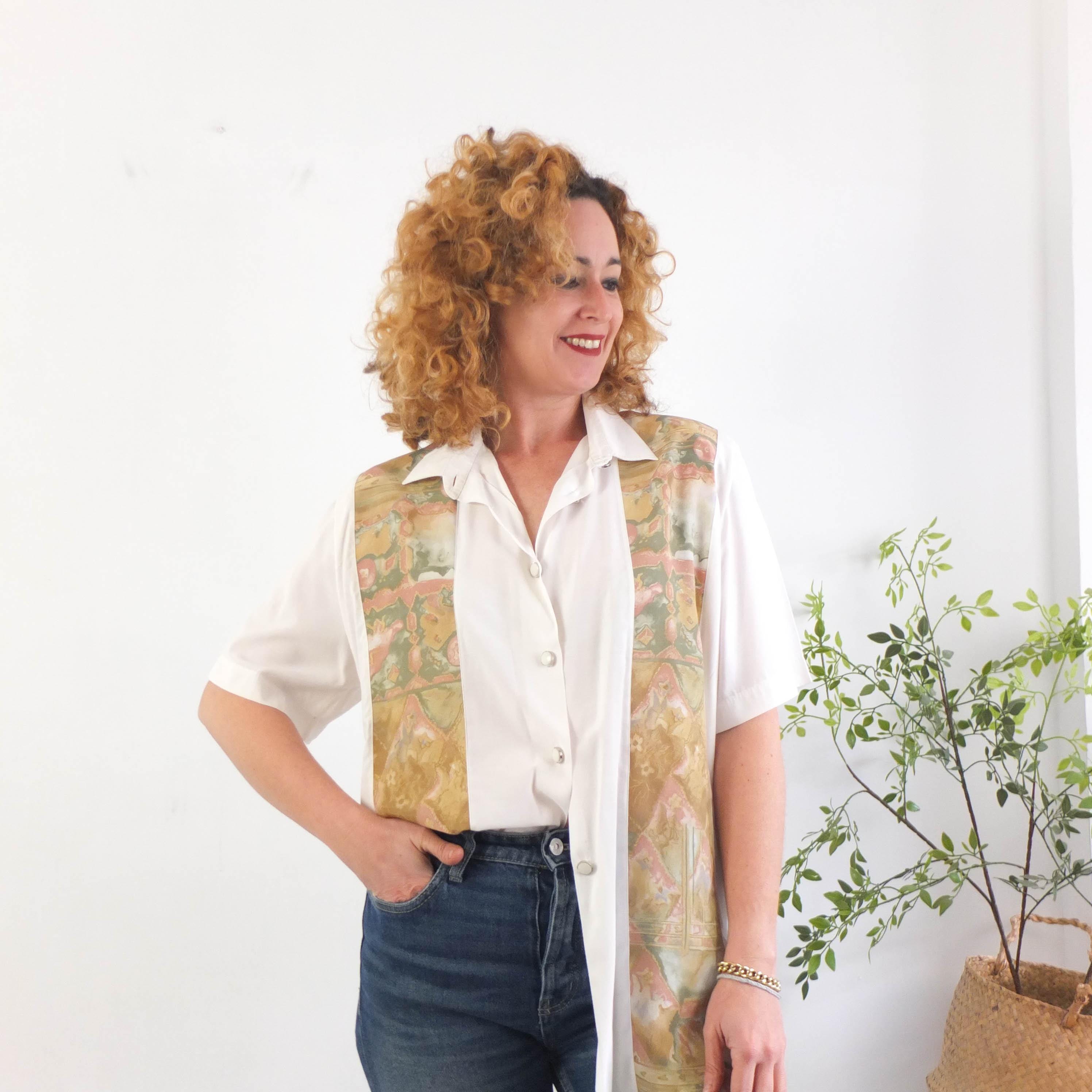 Vintage 90s retro abstract button shirt- Medium Large