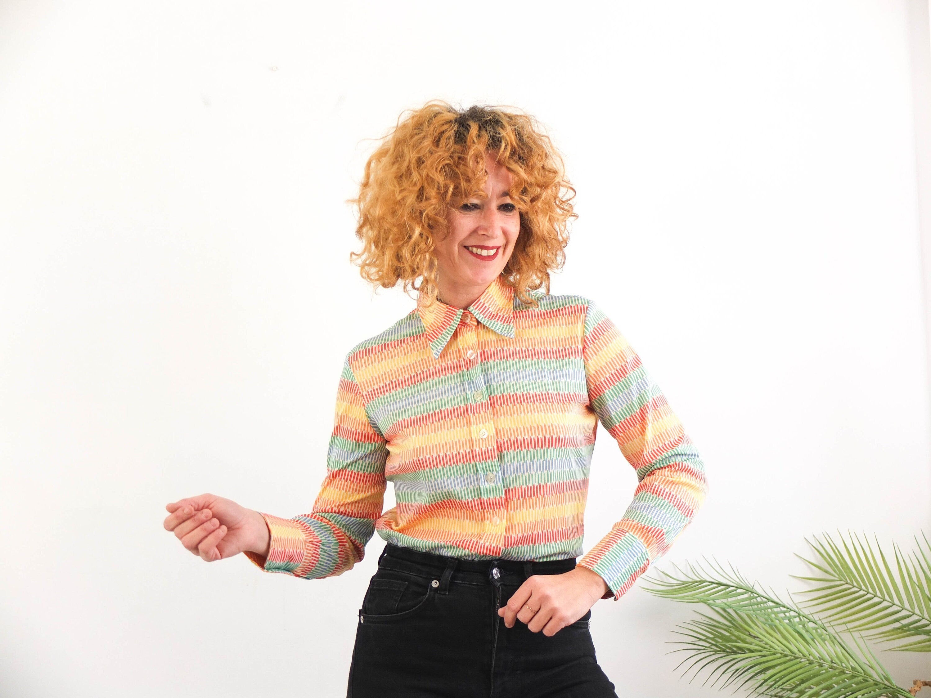 Camisa disco vintage 70s multicolor geometrico